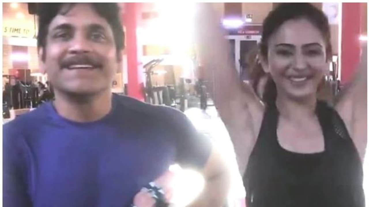 നാഗാര്ജുന അക്കിനേനിയുടേയും രാകുല് പ്രീത് സിംഗിന്റേയും വര്ക്കൗട്ട് വീഡിയോ നാഗാര്ജുന അക്കിനേനിയുടേയും രാകുല് പ്രീത് സിംഗിന്റേയും വര്ക്കൗട്ട് വീഡിയോ