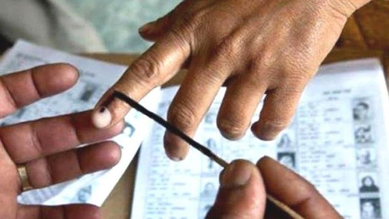 Lok Sabha Election 2019 phase 5: Voting begins in 51 seats