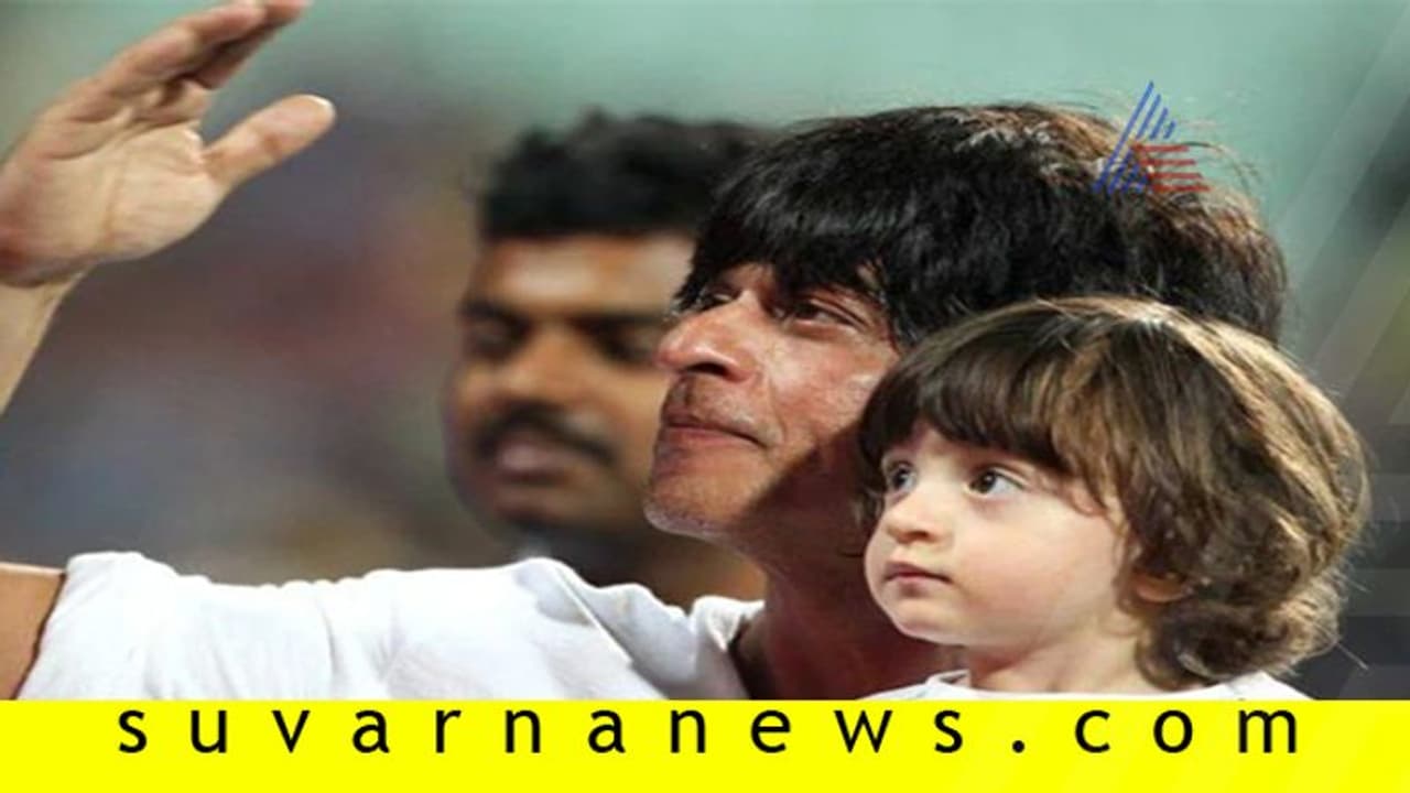 ‘Boating and Voting’ ಮತದಾನಕ್ಕೆ ಮಗನನ್ನು ಕರೆದೊಯ್ದ ಶಾರುಖ್ ಟ್ರೋಲ್ ?