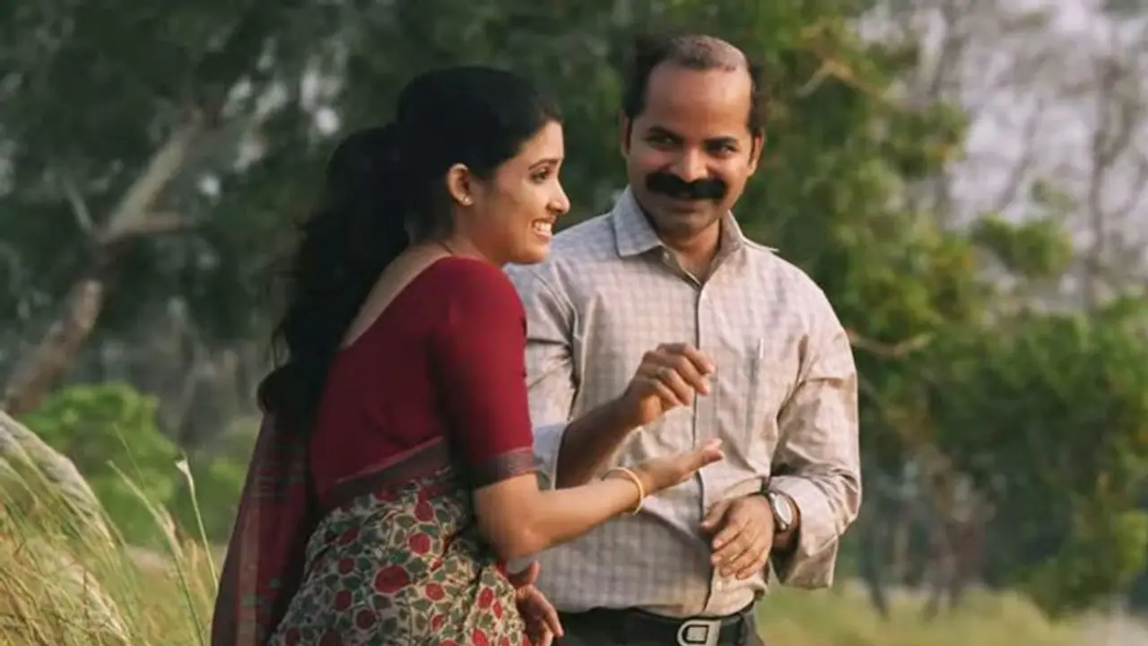 വീണ്ടും ഷഹബാസ് അമന് മാജിക്ക്, ഒപ്പം റെക്സ് വിജയന്; 'തമാശ'യിലെ പാട്ടെത്തി വീണ്ടും ഷഹബാസ് അമന് മാജിക്ക്, ഒപ്പം റെക്സ് വിജയന്; 'തമാശ'യിലെ പാട്ടെത്തി