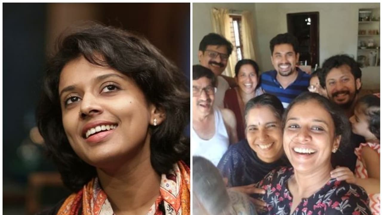 'നിങ്ങളുടെ ചിരി അരോചകം'; നെഗറ്റീവ് കമന്റിന് സിത്താരയുടെ മറുപടി ഇങ്ങനെ 'നിങ്ങളുടെ ചിരി അരോചകം'; നെഗറ്റീവ് കമന്റിന് സിത്താരയുടെ മറുപടി ഇങ്ങനെ