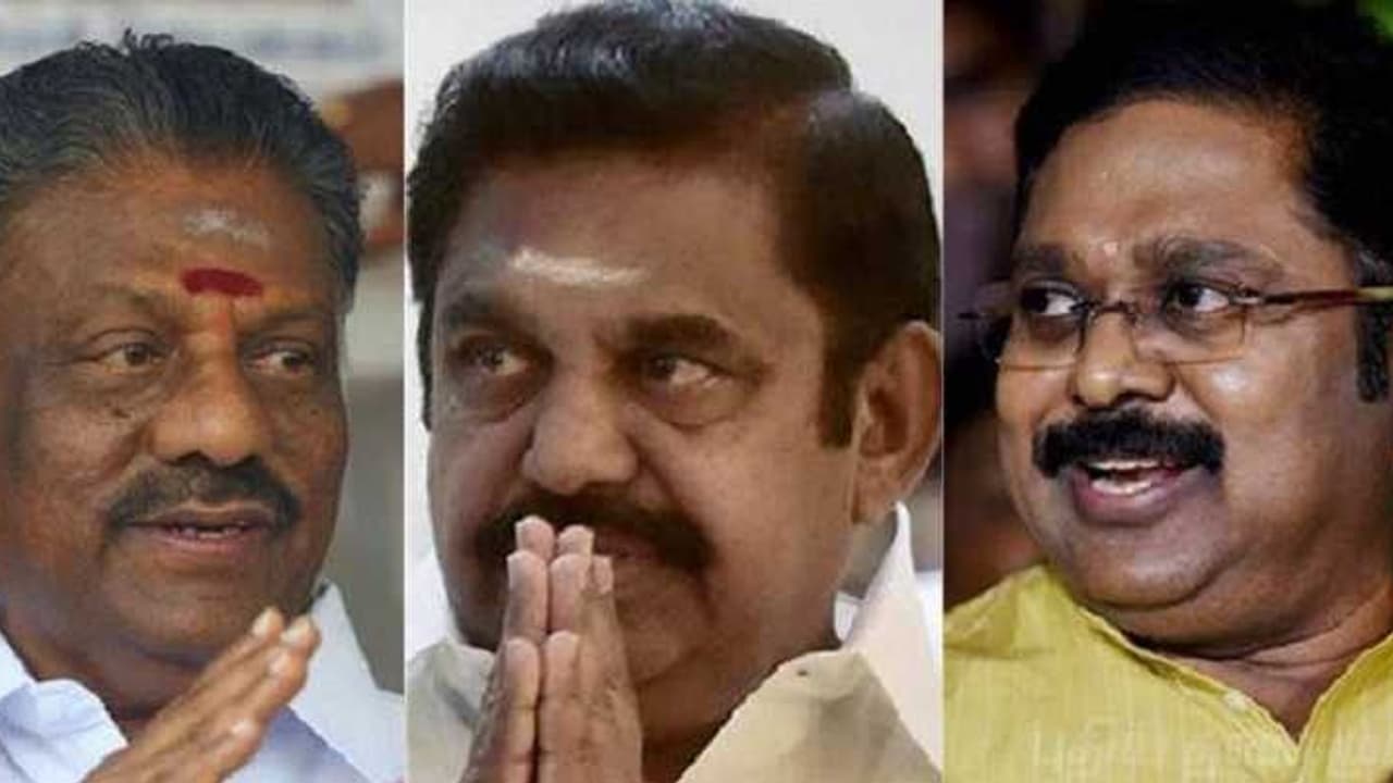 ஓபிஎஸ் என் பழைய நண்பர்.. பதவி கொடுத்த பிறகே இபிஎஸ்ஸின் சுயரூபம் தெரிந்தது.. கொட்டித் தீர்த்த டிடிவி தினகரன்! ஓபிஎஸ் என் பழைய நண்பர்.. பதவி கொடுத்த பிறகே இபிஎஸ்ஸின் சுயரூபம் தெரிந்தது.. கொட்டித் தீர்த்த டிடிவி தினகரன்!