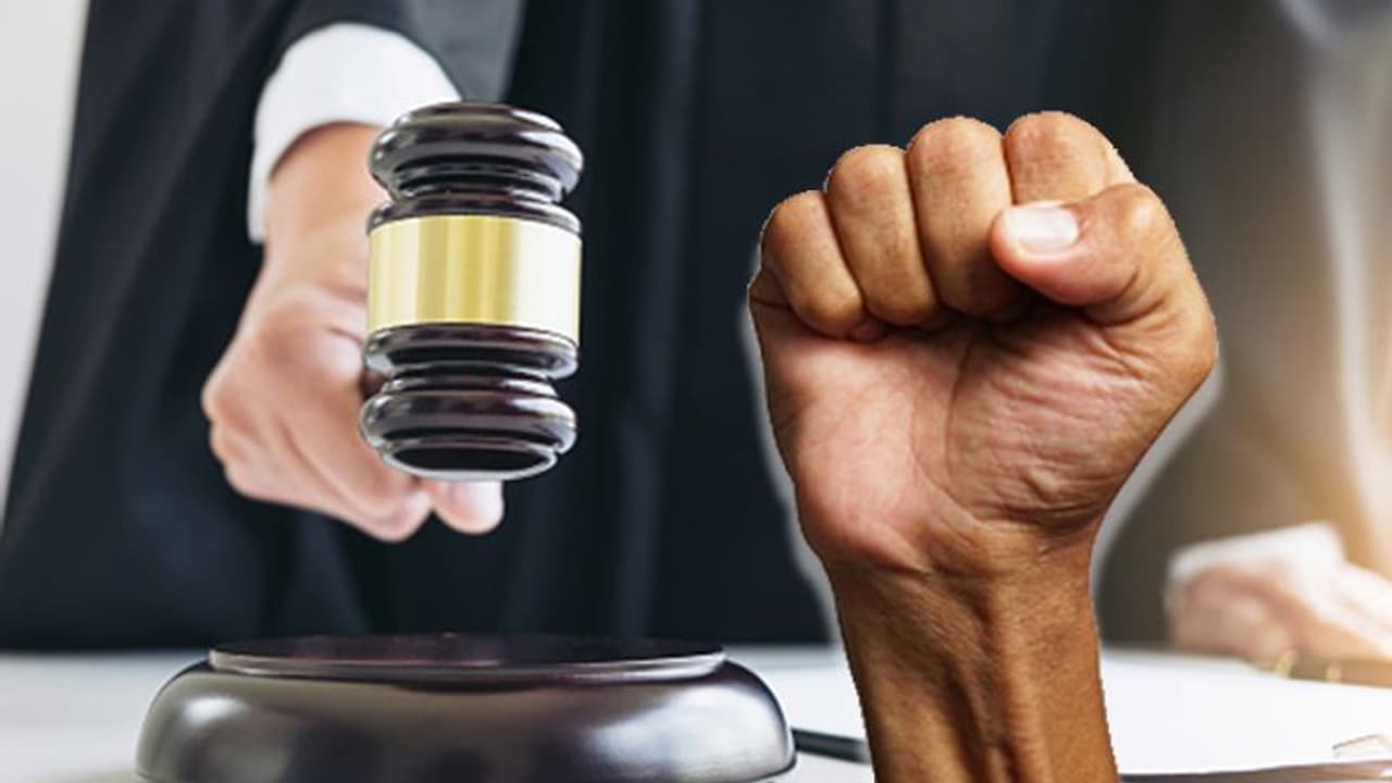 ಧರಣಿ ಸ್ಥಳದಲ್ಲೇ ಅಡುಗೆ: ಭದ್ರಾ ಹೋರಾಟಕ್ಕೆ ಬೆಂಬಲ ಧರಣಿ ಸ್ಥಳದಲ್ಲೇ ಅಡುಗೆ: ಭದ್ರಾ ಹೋರಾಟಕ್ಕೆ ಬೆಂಬಲ