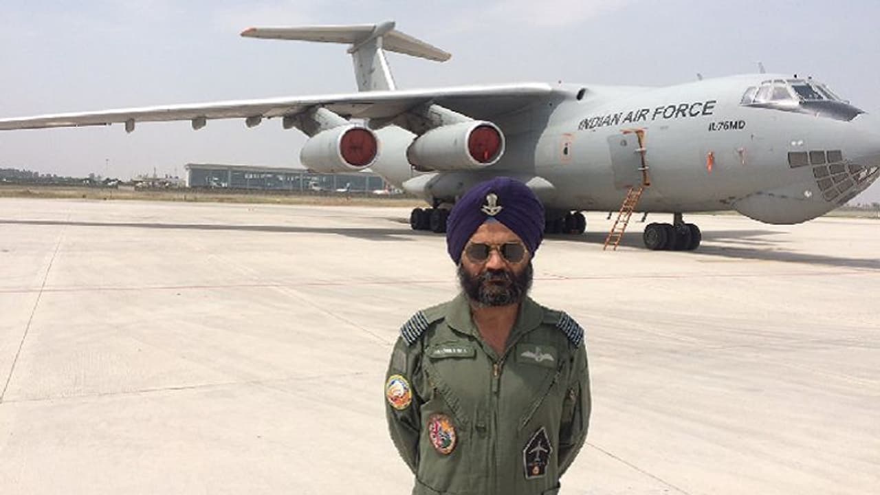 ದಾಖಲೆ ಬರೆದ ಭಾರತೀಯ ವಾಯುಸೇನಾ ಗ್ರೂಪ್ ಕ್ಯಾಪ್ಟನ್ ಸಂದೀಪ್ ಸಿಂಗ್! ದಾಖಲೆ ಬರೆದ ಭಾರತೀಯ ವಾಯುಸೇನಾ ಗ್ರೂಪ್ ಕ್ಯಾಪ್ಟನ್ ಸಂದೀಪ್ ಸಿಂಗ್!