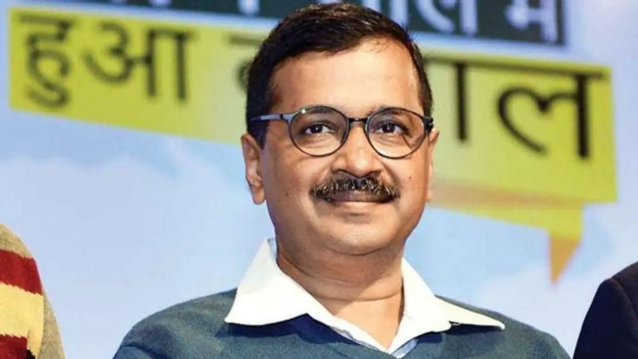 चुनावी साल में केजरीवाल ने दिया दिल्लीवालों को सस्ती बिजली का तोहफा