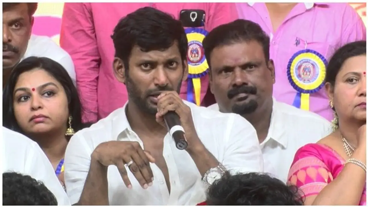 நில மோசடி வழக்கில் நாளை கைதாகவிருக்கும் இரு முன்னணி தமிழ் நடிகர்கள்...