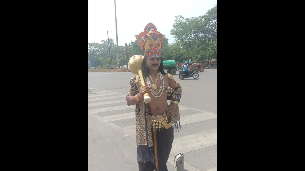 'Yama' takes to Raipur streets, asks people to obey traffic rules