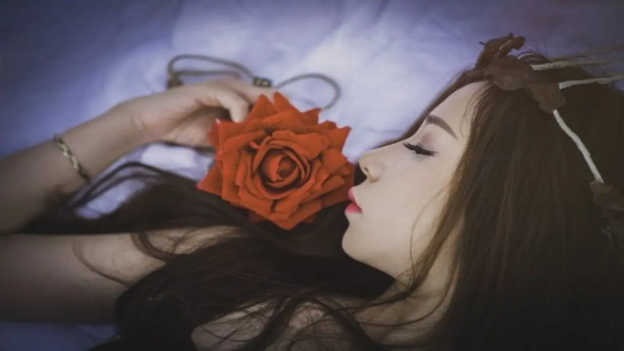 স্বপ্নে কাকে দেখবেন, দুঃস্বপ্ন কাটাবেন কীভাবে! সব হাতের মুঠোয়, উপায় জানুন স্বপ্নে কাকে দেখবেন, দুঃস্বপ্ন কাটাবেন কীভাবে! সব হাতের মুঠোয়, উপায় জানুন