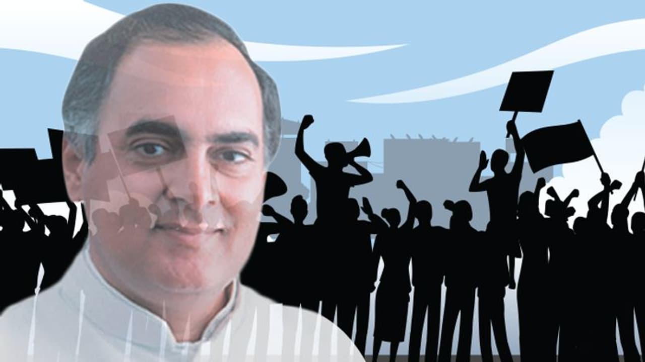 DU, JNU teachers back Rajiv Gandhi, forget what happened to a teacher in 1988