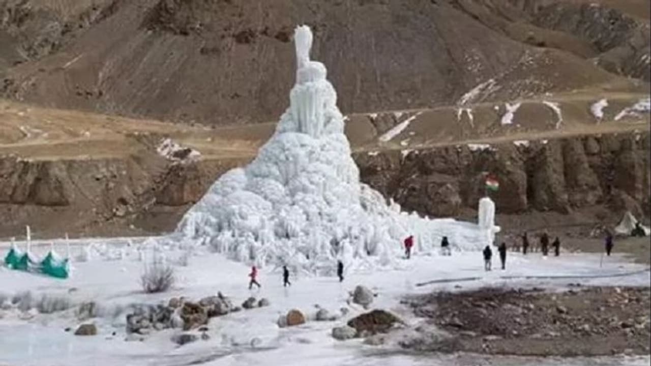 ಲಡಾಕ್ನ ಮೊದಲ ನೈಸರ್ಗಿಕ ಕೆಫೆ ಕೂಲ್ ಕೂಲ್ ಲಡಾಕ್ನ ಮೊದಲ ನೈಸರ್ಗಿಕ ಕೆಫೆ ಕೂಲ್ ಕೂಲ್