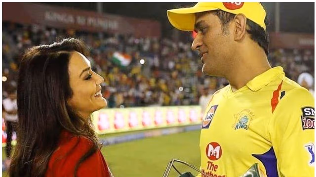 'സിവയെ കിഡ്നാപ്പ് ചെയ്യും'; ധോണിക്ക് പ്രീതി സിന്റയുടെ മുന്നറിയിപ്പ് 'സിവയെ കിഡ്നാപ്പ് ചെയ്യും'; ധോണിക്ക് പ്രീതി സിന്റയുടെ മുന്നറിയിപ്പ്