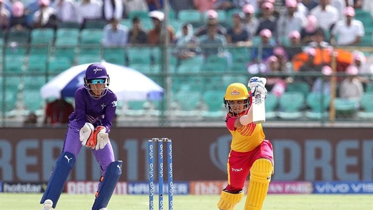 ಮಹಿಳಾ IPL: ವೆಲೋಸಿಟಿಗೆ 113 ರನ್ ಟಾರ್ಗೆಟ್ ನೀಡಿದ ಟ್ರೈಲ್ಬ್ಲೇಜರ್ಸ್! ಮಹಿಳಾ IPL: ವೆಲೋಸಿಟಿಗೆ 113 ರನ್ ಟಾರ್ಗೆಟ್ ನೀಡಿದ ಟ್ರೈಲ್ಬ್ಲೇಜರ್ಸ್!