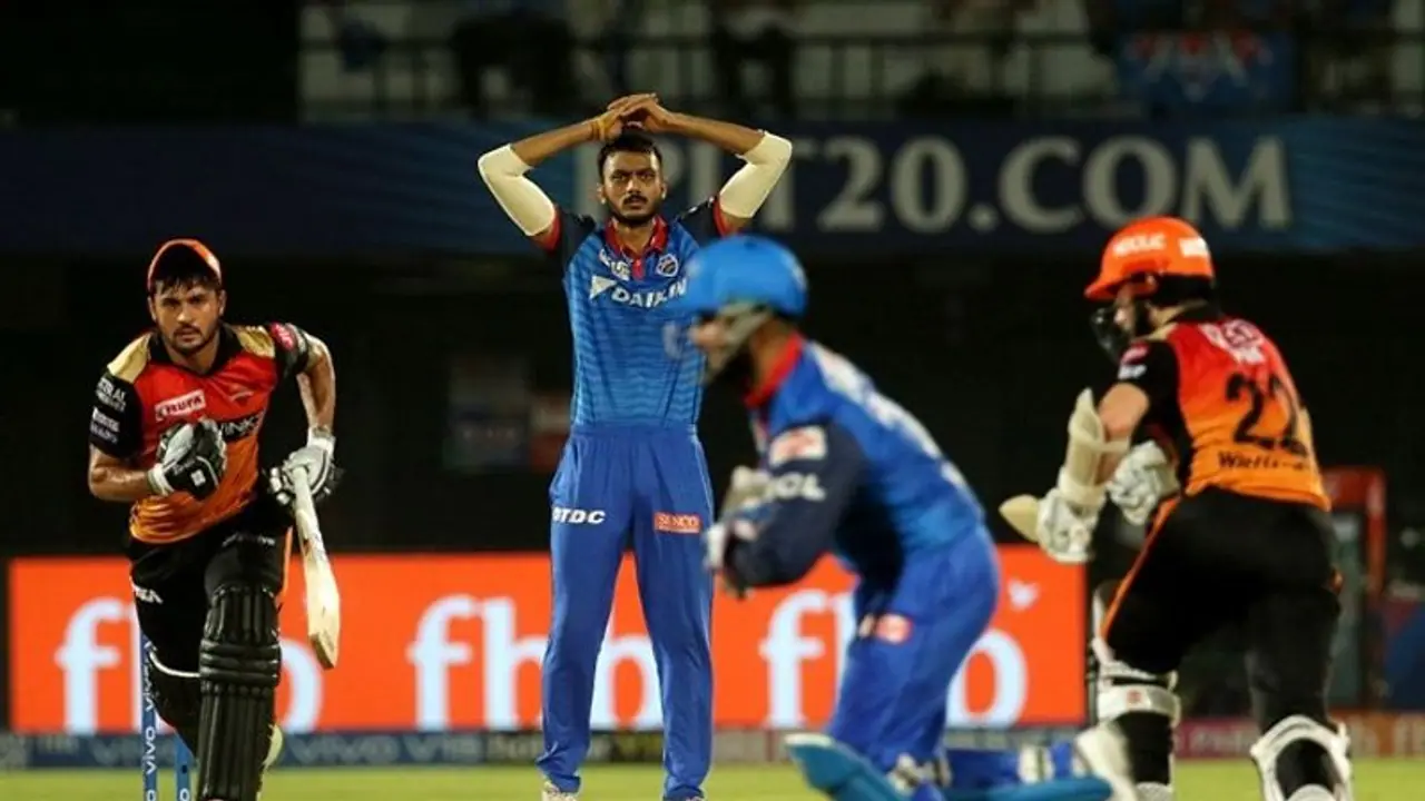 IPL ಎಲಿಮಿನೇಟರ್ ಪಂದ್ಯ: ಡೆಲ್ಲಿಗೆ 163 ರನ್ ಟಾರ್ಗೆಟ್ ನೀಡಿದ SRH IPL ಎಲಿಮಿನೇಟರ್ ಪಂದ್ಯ: ಡೆಲ್ಲಿಗೆ 163 ರನ್ ಟಾರ್ಗೆಟ್ ನೀಡಿದ SRH