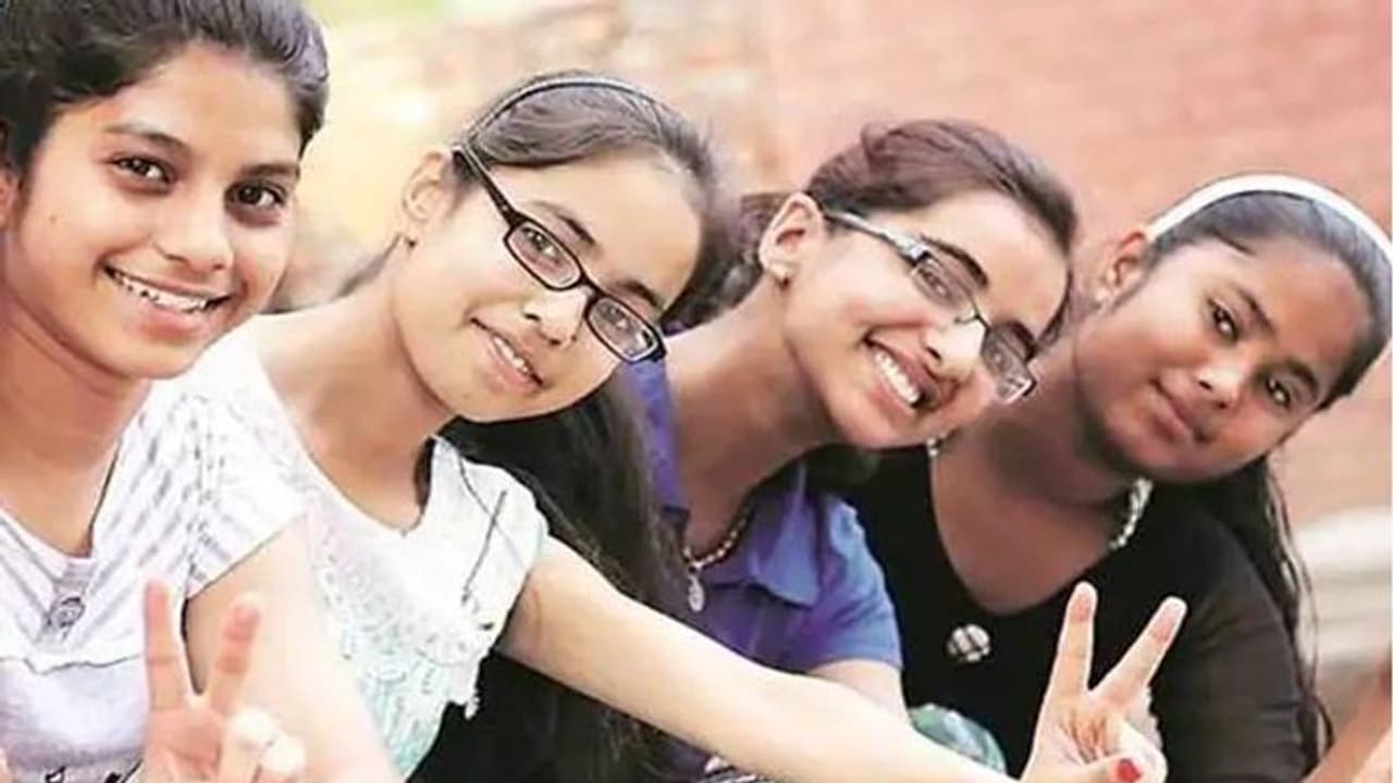 10th తర్వాత ఏంటి?: కన్ఫ్యూజన్ వద్దు, క్లారిటీతో నిర్ణయం తీసుకోండి