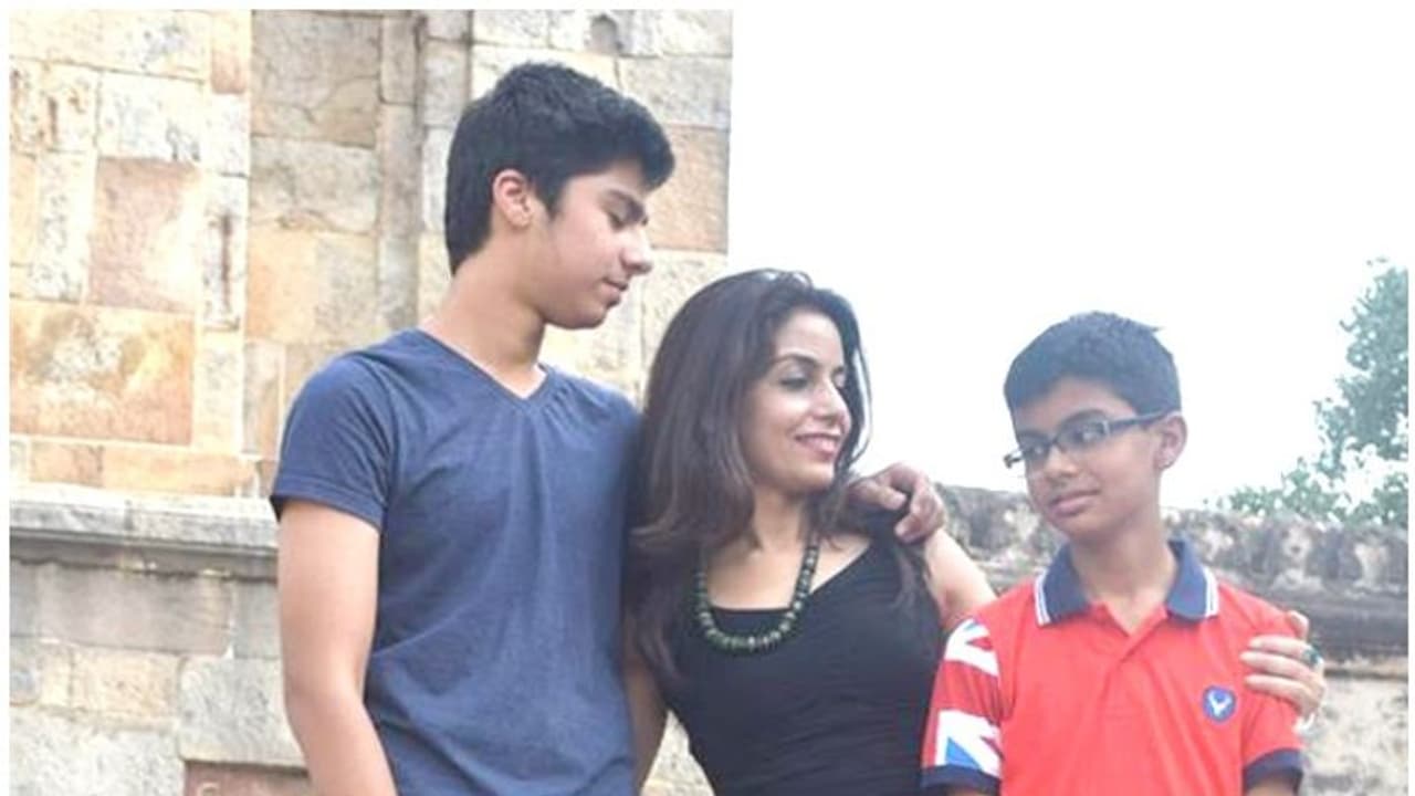 '90 അല്ല 60 ശതമാനം മാര്ക്കാണ് ലഭിച്ചത്'; വൈറലായി ഒരു അമ്മയുടെ കുറിപ്പ് '90 അല്ല 60 ശതമാനം മാര്ക്കാണ് ലഭിച്ചത്'; വൈറലായി ഒരു അമ്മയുടെ കുറിപ്പ്