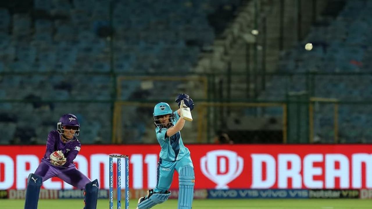 ವೆಲಾಸಿಟಿ ಮಣಿಸಿದ ಸೂಪರ್’ನೋವಾ; ಫೈನಲ್’ನಲ್ಲೂ ಈ 2 ತಂಡಗಳೇ ಮುಖಾಮುಖಿ ವೆಲಾಸಿಟಿ ಮಣಿಸಿದ ಸೂಪರ್’ನೋವಾ; ಫೈನಲ್’ನಲ್ಲೂ ಈ 2 ತಂಡಗಳೇ ಮುಖಾಮುಖಿ