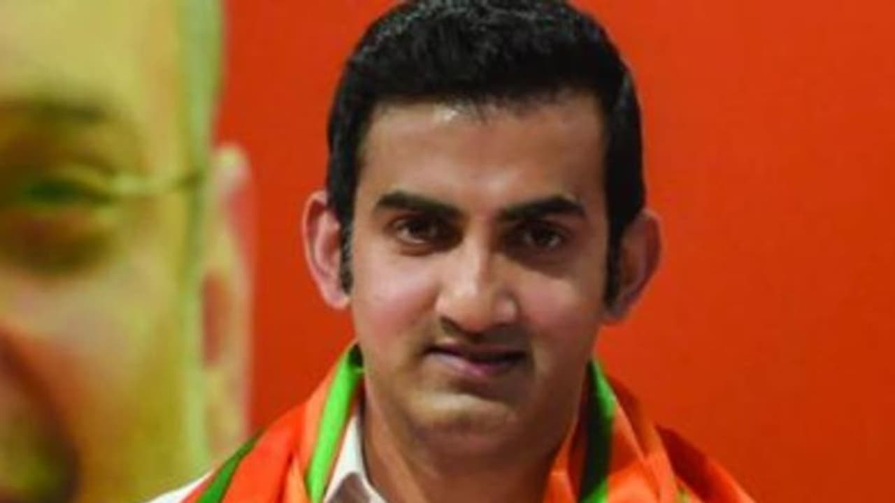 ತಂದೆ ಚಿಕಿತ್ಸೆಗೆ ಸಹಾಯ ಮಾಡಿ; ಯುವತಿ ಮನವಿಗೆ ಗಂಭೀರ್ ಸ್ಪಂದನೆ!