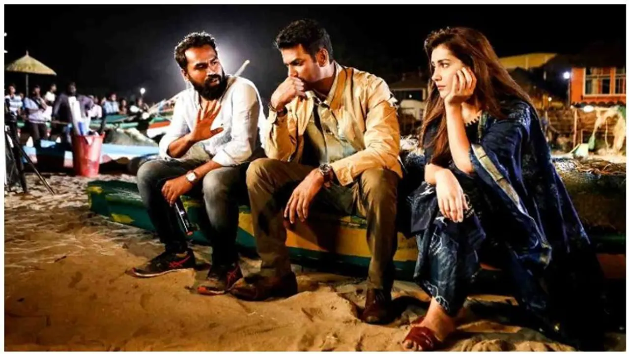 48 மணி நேர பஞ்சாயத்துக்குப் பின் விஷாலின் ‘அயோக்யா’ரிலீஸானது இப்படித்தான்... 48 மணி நேர பஞ்சாயத்துக்குப் பின் விஷாலின் ‘அயோக்யா’ரிலீஸானது இப்படித்தான்...