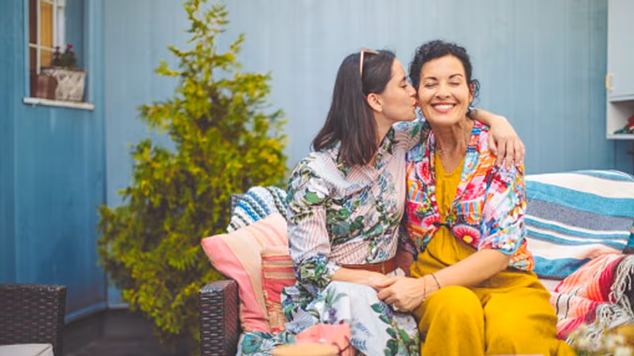 ये तीन अनमोल उपहार देकर आप बनाएं Mother’s Day को स्पेशल ये तीन अनमोल उपहार देकर आप बनाएं Mother’s Day को स्पेशल