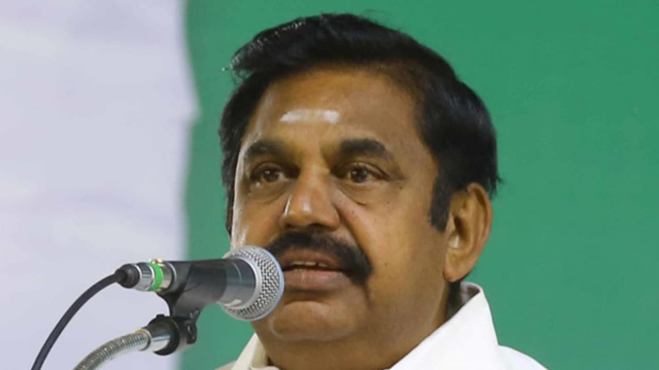 தேர்தல் ரிசல்டுக்கு முன்பே எடப்பாடி அதிரடி... அரசு ஊழியர்களுக்கு இன்ப அதிர்ச்சி..! தேர்தல் ரிசல்டுக்கு முன்பே எடப்பாடி அதிரடி... அரசு ஊழியர்களுக்கு இன்ப அதிர்ச்சி..!