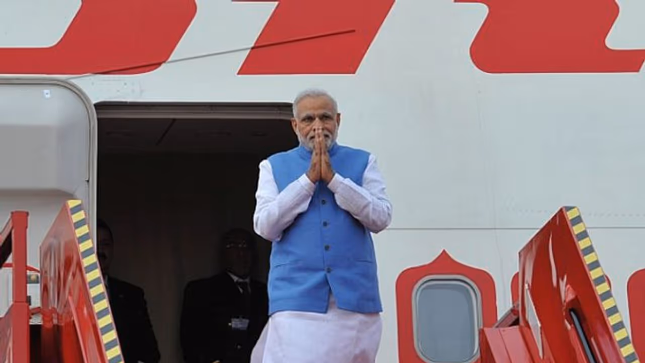 ಕಳೆದ 5 ವರ್ಷದಲ್ಲಿ ಮೋದಿ ವಿದೇಶಿ ಪ್ರವಾಸಕ್ಕಾದ ಖರ್ಚೆಷ್ಟು? ರಾಜ್ಯಸಭೆಗೆ ಸರ್ಕಾರದ ಉತ್ತರ! ಕಳೆದ 5 ವರ್ಷದಲ್ಲಿ ಮೋದಿ ವಿದೇಶಿ ಪ್ರವಾಸಕ್ಕಾದ ಖರ್ಚೆಷ್ಟು? ರಾಜ್ಯಸಭೆಗೆ ಸರ್ಕಾರದ ಉತ್ತರ!