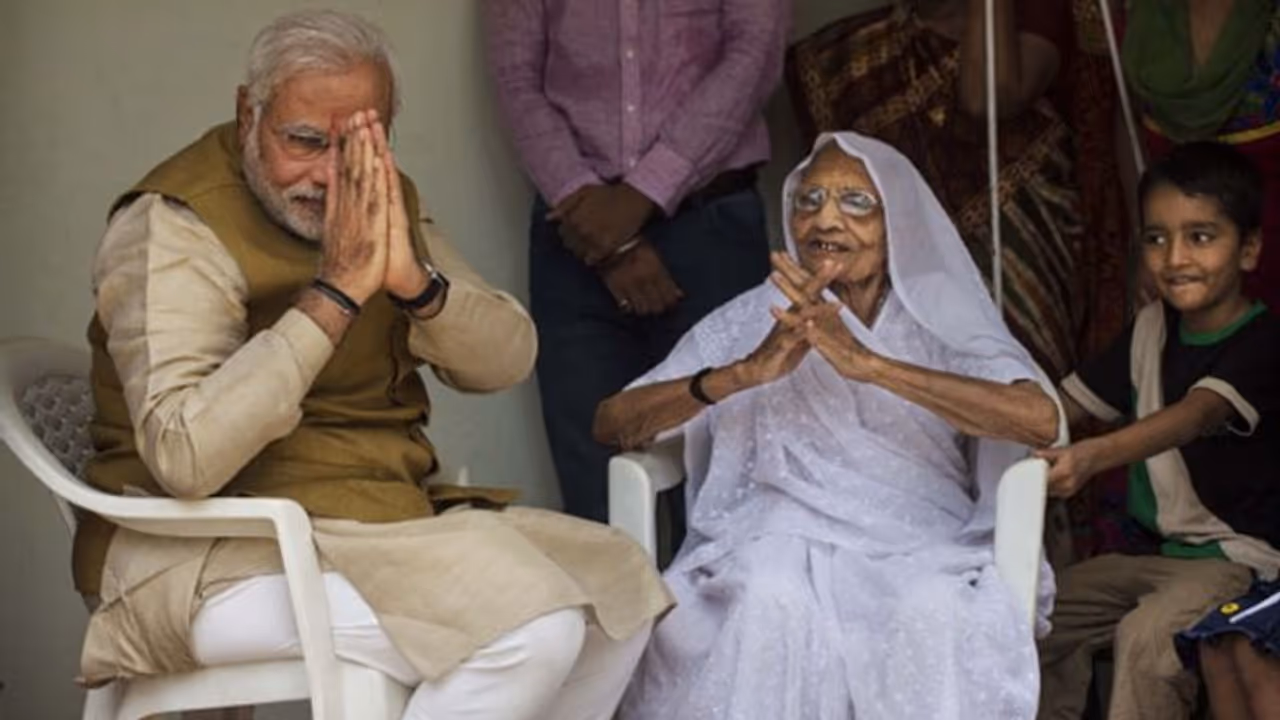 PM Modi arrives in Ahmedabad, reaches hospital to meet ailing mother; check details PM Modi arrives in Ahmedabad, reaches hospital to meet ailing mother; check details