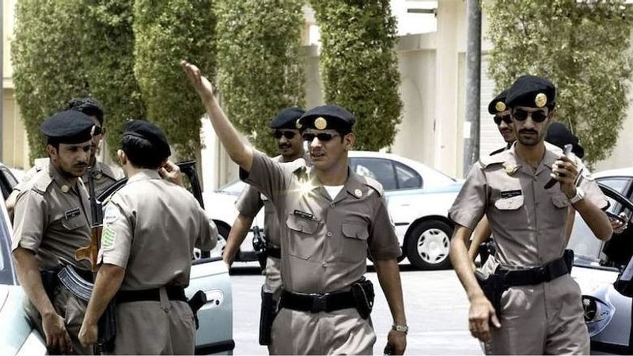 സൗദിയില് എട്ട് തീവ്രവാദികളെ വെടിവെച്ചുകൊന്നു സൗദിയില് എട്ട് തീവ്രവാദികളെ വെടിവെച്ചുകൊന്നു