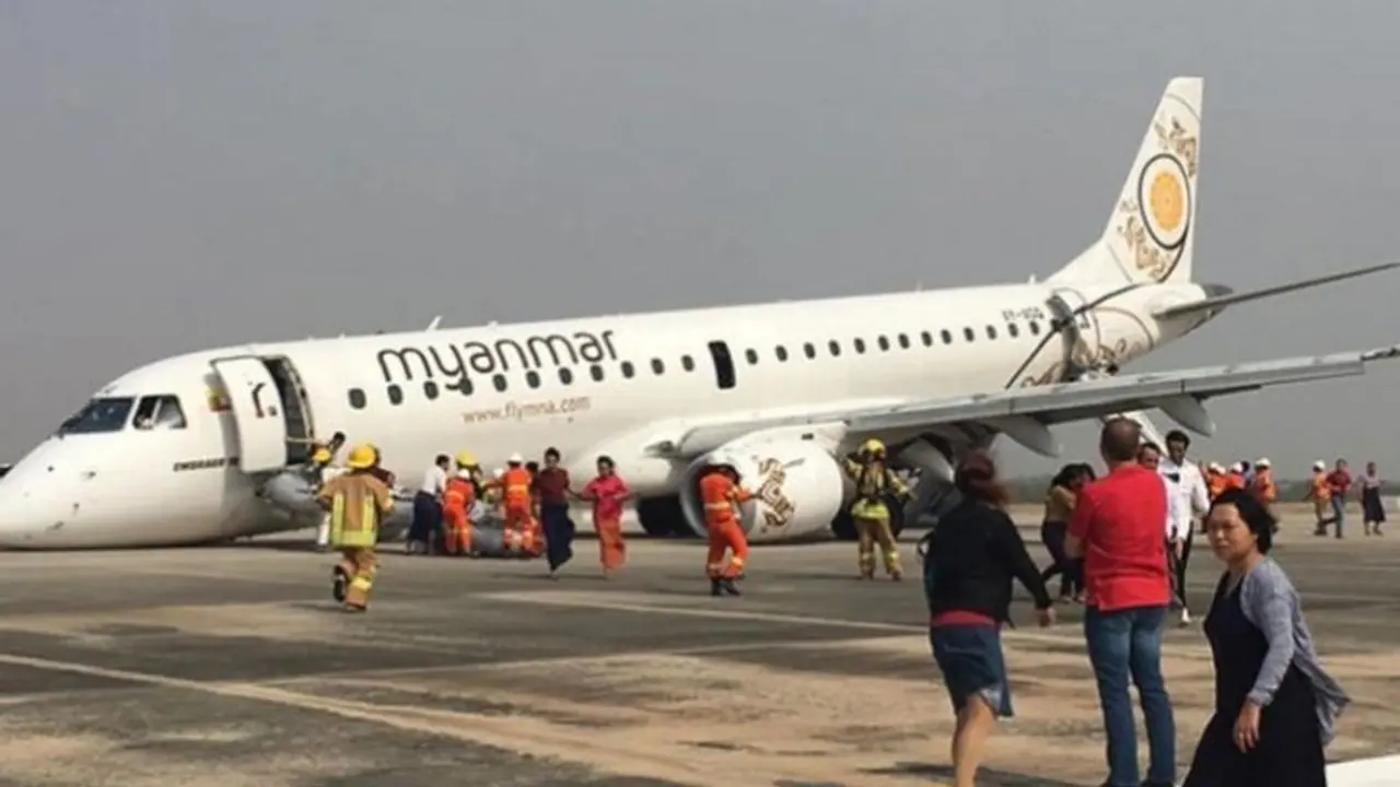 മുൻചക്രമില്ലാതെ വിമാനം സുരക്ഷിതമായി നിലത്തിറക്കി; പൈലറ്റ് രക്ഷിച്ചത് 89 പേരുടെ ജീവൻ മുൻചക്രമില്ലാതെ വിമാനം സുരക്ഷിതമായി നിലത്തിറക്കി; പൈലറ്റ് രക്ഷിച്ചത് 89 പേരുടെ ജീവൻ