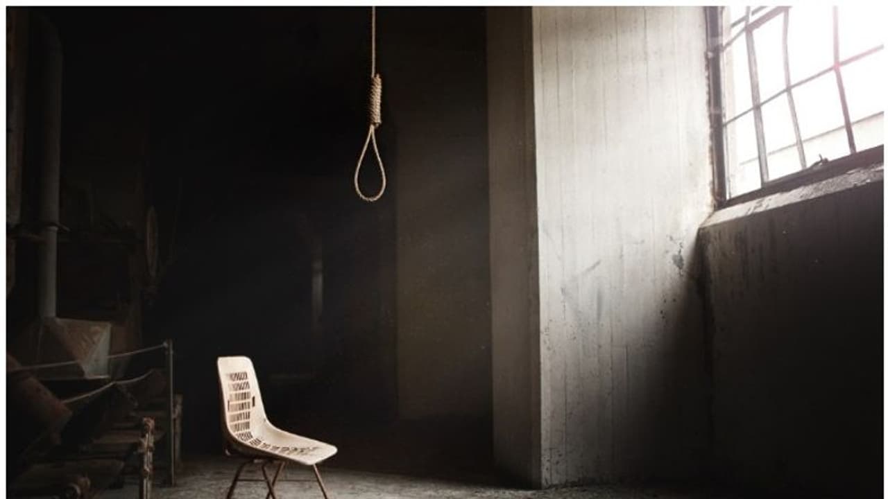 കോട്ടയത്ത് മദ്യപിച്ച് ബഹളം വച്ചതിന് കസ്റ്റഡിയിലെടുത്തയാൾ സ്റ്റേഷന്‍റെ ശുചിമുറിയിൽ തൂങ്ങി മരിച്ചു