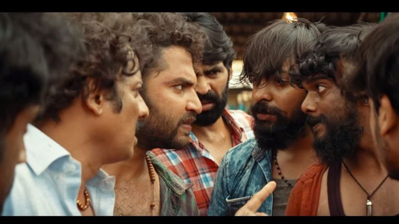 പന്നി ഫാമിന് പകരം ആടുവളര്ത്തല്; 'അങ്കമാലി ഡയറീസ്' തെലുങ്കിലെത്തുമ്പോള് 'ഫലക്നമ ദാസ്' പന്നി ഫാമിന് പകരം ആടുവളര്ത്തല്; 'അങ്കമാലി ഡയറീസ്' തെലുങ്കിലെത്തുമ്പോള് 'ഫലക്നമ ദാസ്'