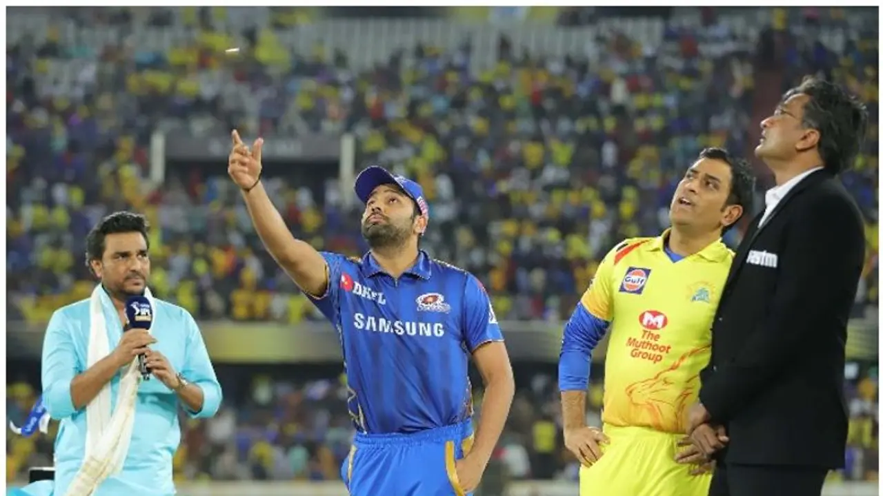 കമന്ററി പറയുന്നതിനിടെ മുംബൈക്ക് ഉപദേശം; മഞ്ജരേക്കറെ ട്രോളി ആരാധകര് കമന്ററി പറയുന്നതിനിടെ മുംബൈക്ക് ഉപദേശം; മഞ്ജരേക്കറെ ട്രോളി ആരാധകര്