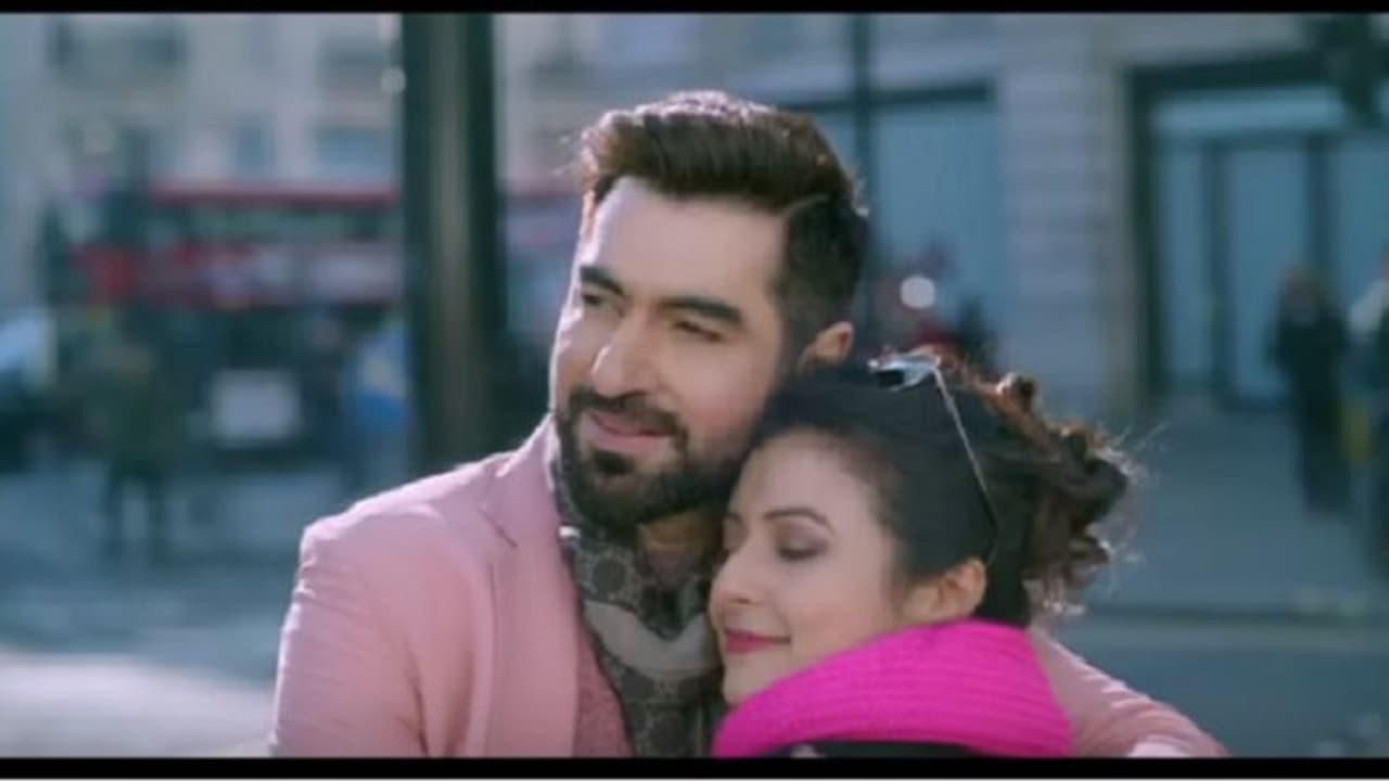 'কিডন্যাপ' এর পর এবার বাংলাদেশে 'শেষ থেকে শুরু', ছবি মুক্তির খবর শেয়ার করলেন পরিচালক 'কিডন্যাপ' এর পর এবার বাংলাদেশে 'শেষ থেকে শুরু', ছবি মুক্তির খবর শেয়ার করলেন পরিচালক