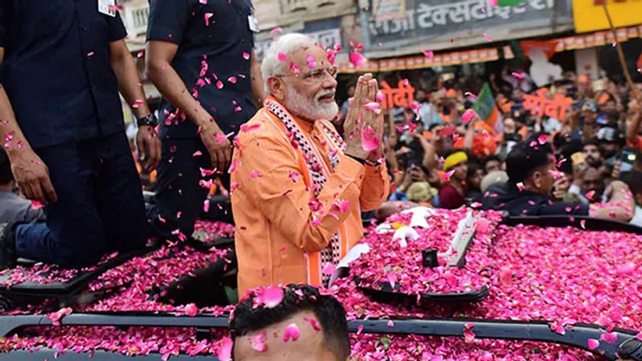 ಮತದಾರರ ಸೆಳೆಯಲು ಮೋದಿ ಭಾವನಾತ್ಮಕ ವಿಡಿಯೋ ಮತದಾರರ ಸೆಳೆಯಲು ಮೋದಿ ಭಾವನಾತ್ಮಕ ವಿಡಿಯೋ