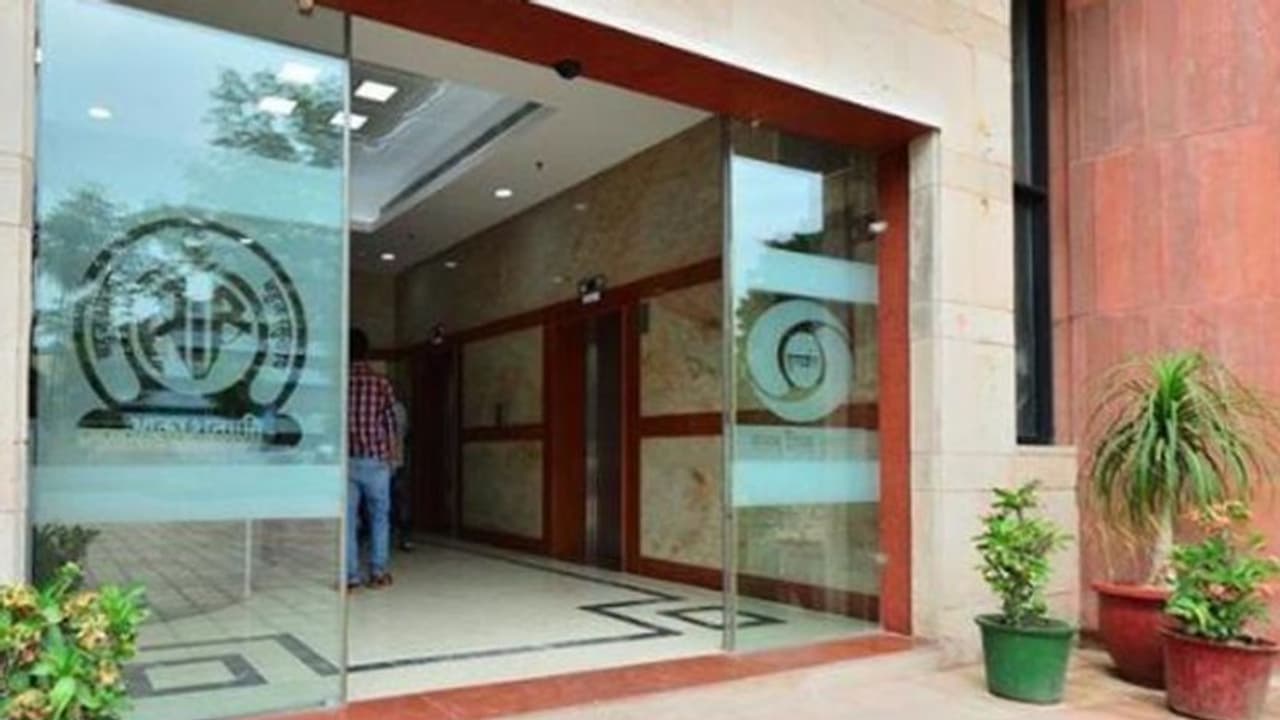 ಡಿಡಿಯ ಜನಪ್ರಿಯ ಕಾರ್ಯಕ್ರಮಗಳ ಹೆಸರಿನ ಉತ್ಪನ್ನ ಅಮೆಜಾನ್ನಲ್ಲಿ ಡಿಡಿಯ ಜನಪ್ರಿಯ ಕಾರ್ಯಕ್ರಮಗಳ ಹೆಸರಿನ ಉತ್ಪನ್ನ ಅಮೆಜಾನ್ನಲ್ಲಿ