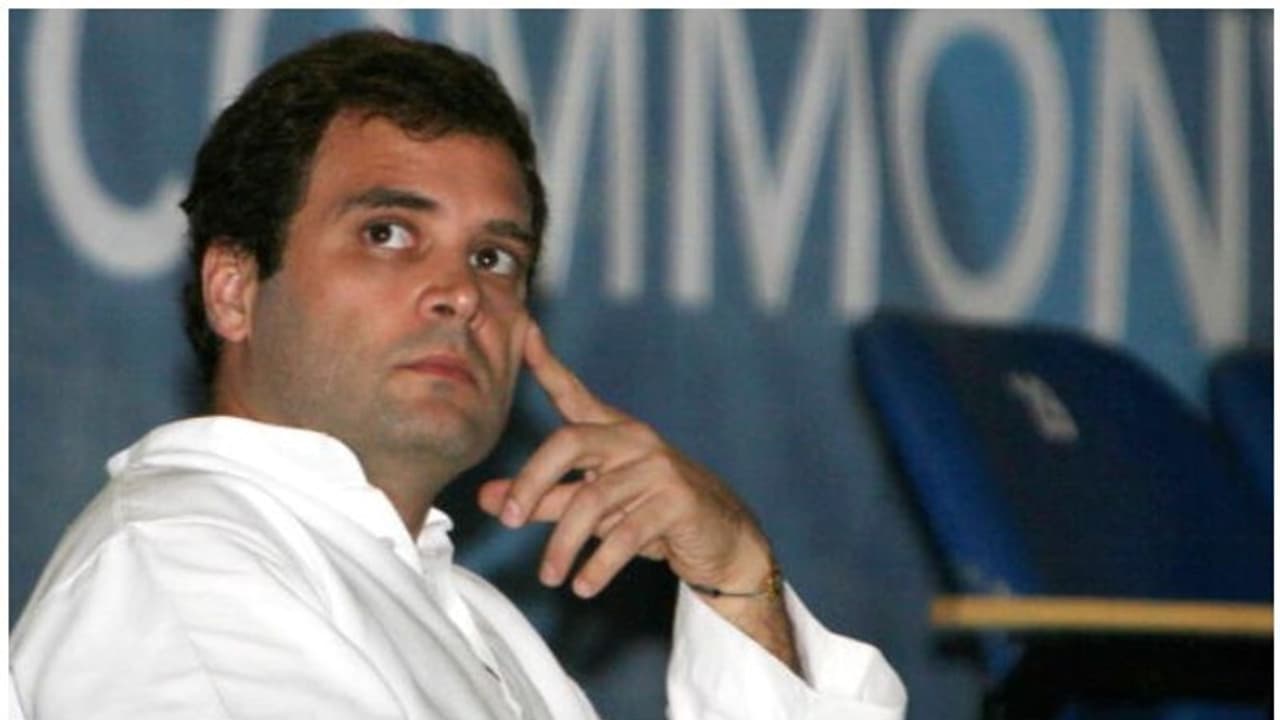 ‘ರಾಹುಲ್ ಗಾಂಧಿ ವಿರುದ್ಧ ಕೇಸ್ ಹಾಕಿದವರು ನನ್ನ ವಿರುದ್ಧವೂ ಹಾಕಿಸಲಿ’ ‘ರಾಹುಲ್ ಗಾಂಧಿ ವಿರುದ್ಧ ಕೇಸ್ ಹಾಕಿದವರು ನನ್ನ ವಿರುದ್ಧವೂ ಹಾಕಿಸಲಿ’