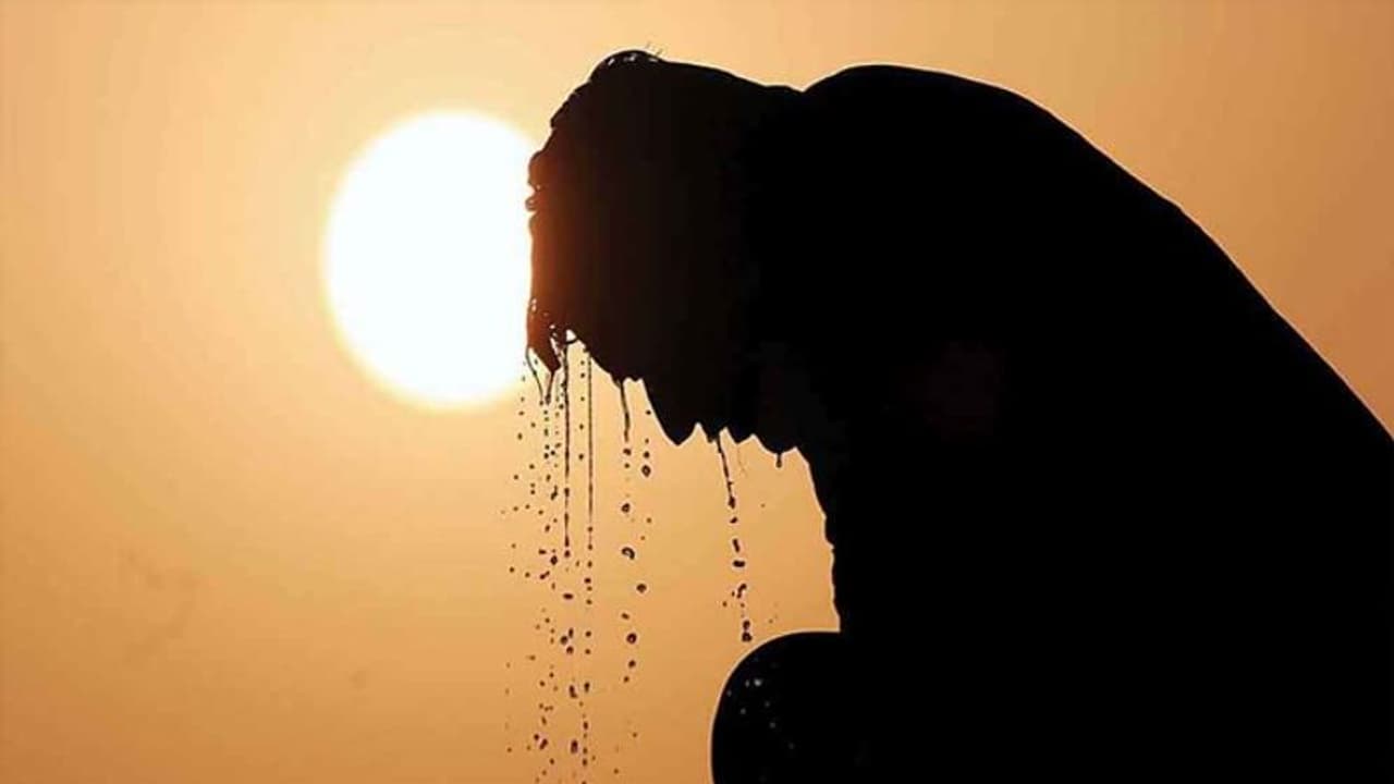 విషాదకరం: రష్యా నుంచి వచ్చి హైదరాబాద్ లో మృతి చెందిన నటుడు! విషాదకరం: రష్యా నుంచి వచ్చి హైదరాబాద్ లో మృతి చెందిన నటుడు!