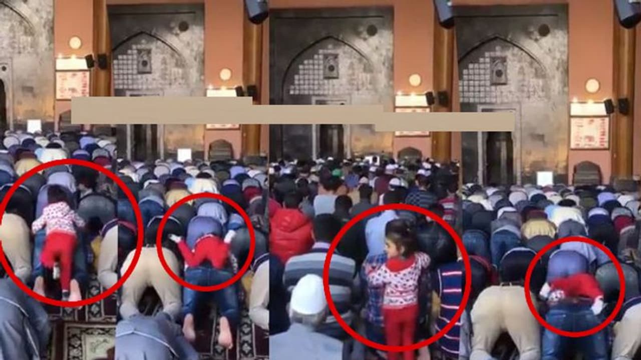 നമസ്ക്കാരത്തിനിടെ പിതാവിന്റെ മുതുകത്ത് കയറി മകൾ; ഒടുവിൽ സംഭവിച്ചത്! വീഡിയോ