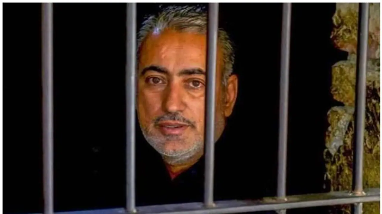 ഡോക്ടറുടെ അശ്രദ്ധ മൂലം എയ്ഡ്സ് ബാധിതരായത് നാനൂറിലധികം കുട്ടികള്; പാകിസ്താനില് ആശങ്ക, പ്രതിഷേധം ഡോക്ടറുടെ അശ്രദ്ധ മൂലം എയ്ഡ്സ് ബാധിതരായത് നാനൂറിലധികം കുട്ടികള്; പാകിസ്താനില് ആശങ്ക, പ്രതിഷേധം