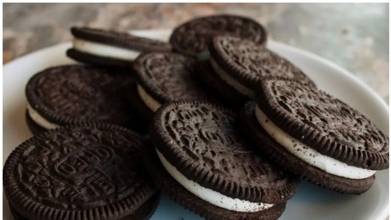 বিস্কুট কম খান, বরং মুড়ি খান বেশি, শরীর ভাল থাকবে