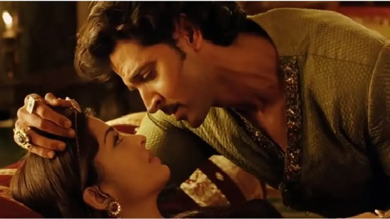 ঐশ্বর্য রাই এর রূপ ও বুদ্ধি প্রসঙ্গে এক সময় কী ধারনা পোষণ করতেন ঋত্বিক ঐশ্বর্য রাই এর রূপ ও বুদ্ধি প্রসঙ্গে এক সময় কী ধারনা পোষণ করতেন ঋত্বিক