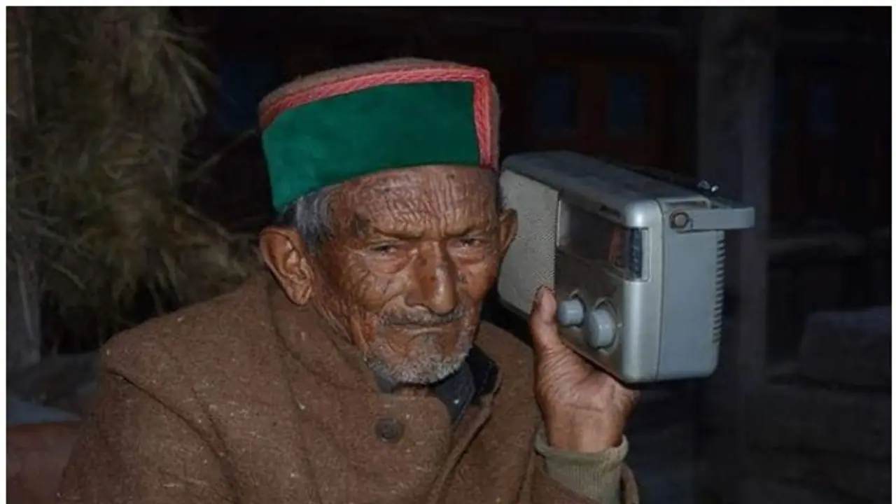 Himachal Pradesh: India’s oldest voter gets vaccinated