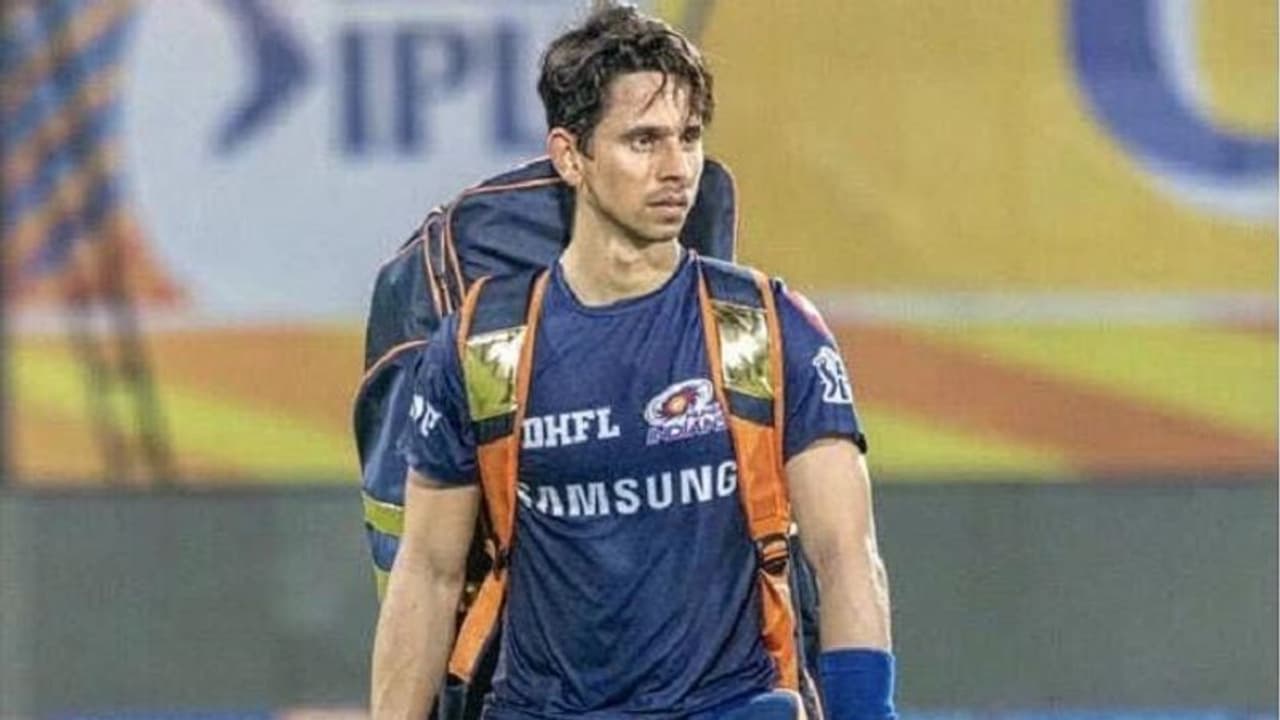 5 ವರ್ಷದಲ್ಲಿ ಒಂದು ಚಾನ್ಸ್ ಮೊದಲ ಎಸೆತದಲ್ಲೇ ಸಿಕ್ಸ್ ಸಿದ್ದೇಶ್ ರೋಚಕ ಸ್ಟೋರಿ!