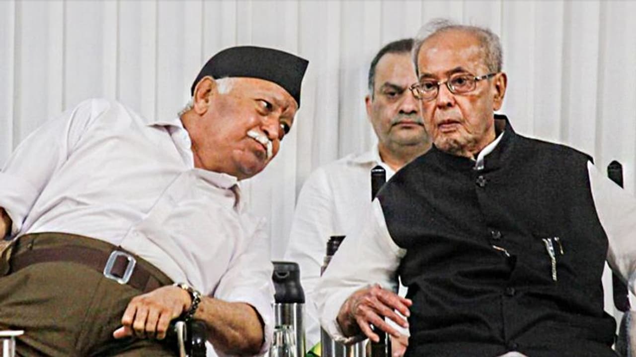 ‘ಸಿಂಹದ ಗುಹೆ’ಗೆ ಪ್ರಣಬ್ ಹೋಗಿದ್ದೇಕೆ, ಭಾರತ ರತ್ನ ಸಿಕ್ಕಿದ್ದು ಹೇಗೆ? ‘ಸಿಂಹದ ಗುಹೆ’ಗೆ ಪ್ರಣಬ್ ಹೋಗಿದ್ದೇಕೆ, ಭಾರತ ರತ್ನ ಸಿಕ್ಕಿದ್ದು ಹೇಗೆ?