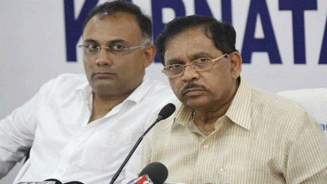 ಅನರ್ಹರನ್ನು ಮತ್ತೆ ಪಕ್ಷಕ್ಕೆ ಸೇರಿಸಿಕೊಳ್ಳಲ್ಲ: ಪರಮೇಶ್ವರ್ ಅನರ್ಹರನ್ನು ಮತ್ತೆ ಪಕ್ಷಕ್ಕೆ ಸೇರಿಸಿಕೊಳ್ಳಲ್ಲ: ಪರಮೇಶ್ವರ್