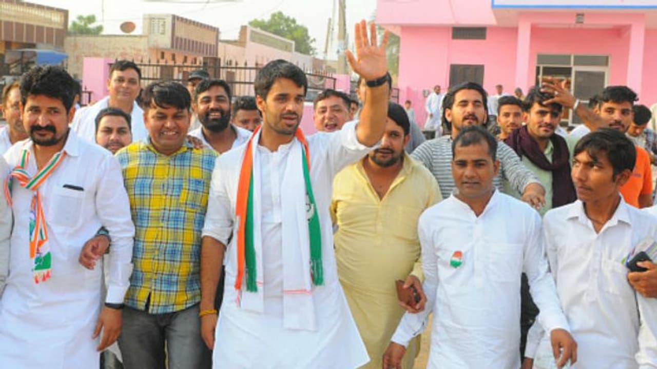 Lok Sabha election results 2019: Bhavya Bishnoi, Dushyant Chautala; Who is Hisar's choice?