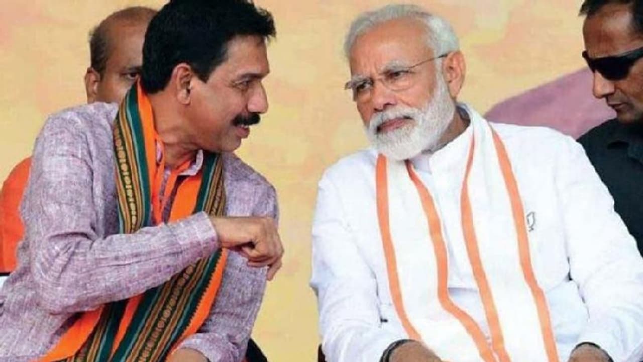 ದ. ಕನ್ನಡದಲ್ಲಿ ಮೋದಿ ಇಮೇಜ್ ಜಾದೂ: ಹ್ಯಾಟ್ರಿಕ್ ಬಾರಿಸಿದ ನಳಿನ್ ದ. ಕನ್ನಡದಲ್ಲಿ ಮೋದಿ ಇಮೇಜ್ ಜಾದೂ: ಹ್ಯಾಟ್ರಿಕ್ ಬಾರಿಸಿದ ನಳಿನ್