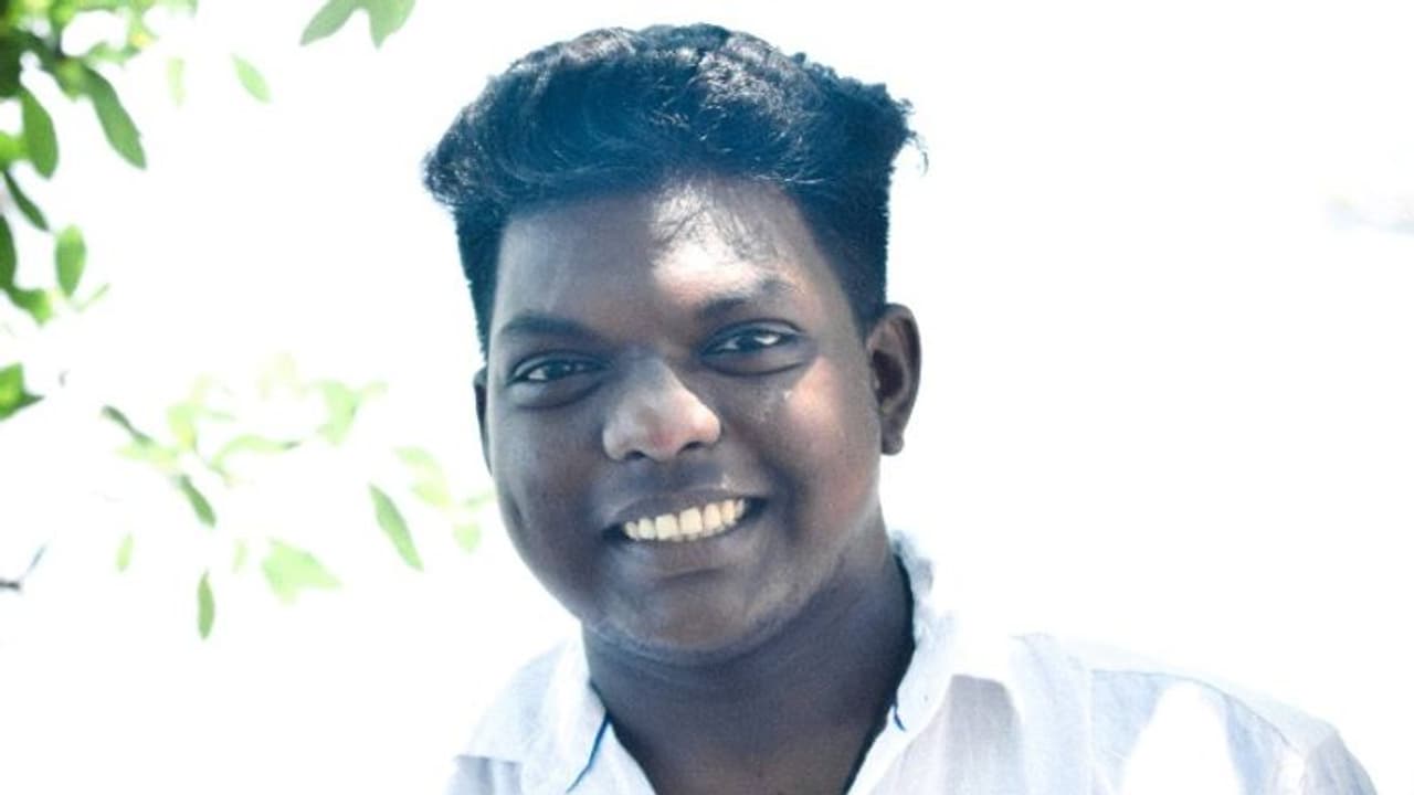 കേരളത്തിലെ ആദ്യ ട്രാന്സ്ജെന്റര് സ്ഥാനാര്ത്ഥി ചിഞ്ചു അശ്വതിക്ക് ലഭിച്ചത് 494 വോട്ട് കേരളത്തിലെ ആദ്യ ട്രാന്സ്ജെന്റര് സ്ഥാനാര്ത്ഥി ചിഞ്ചു അശ്വതിക്ക് ലഭിച്ചത് 494 വോട്ട്