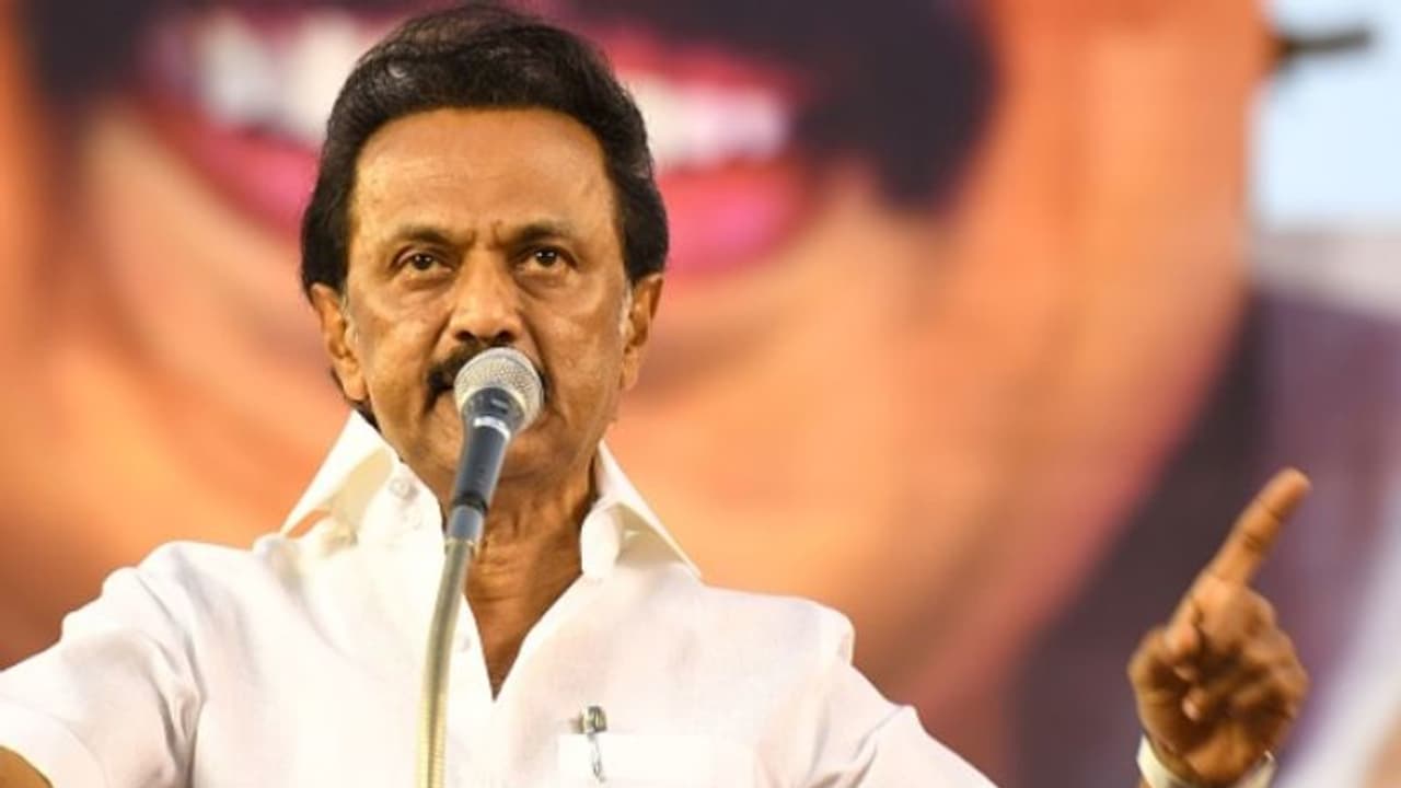 கருத்துக் கணிப்பு முடிவுகளால் களங்கிப்போன மு.க.ஸ்டாலின்... தொண்டர்களுக்கு திடீர் கடிதம்..! கருத்துக் கணிப்பு முடிவுகளால் களங்கிப்போன மு.க.ஸ்டாலின்... தொண்டர்களுக்கு திடீர் கடிதம்..!