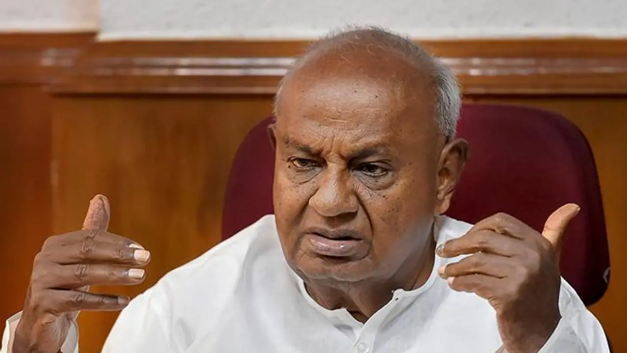 ತೆಂಗು, ಕೊಬ್ಬರಿಗೆ ಹೆಚ್ಚುವರಿ ದರ ನಿಗದಿಪಡಿಸಿ: ಶೋಭಾಗೆ ದೇವೇಗೌಡ ಮನವಿ