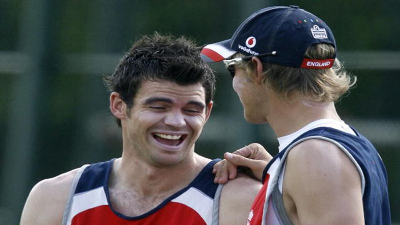 అతడి అందానికి నేను ఫిదా అయిపోయా: ఇంగ్లాండ్ క్రికెటర్ సంచలనం అతడి అందానికి నేను ఫిదా అయిపోయా: ఇంగ్లాండ్ క్రికెటర్ సంచలనం